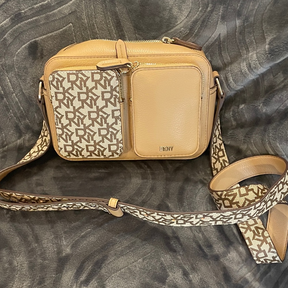 DKNY Beige and Brown Logo Shoulder Bag - Picture 4 of 5